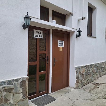 Clar Studio 1 Brasov Luaran gambar